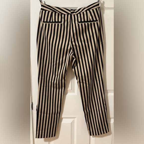 Gently Worn Zara Black and Cream Striped Dress Pants - Picture 4 of 4